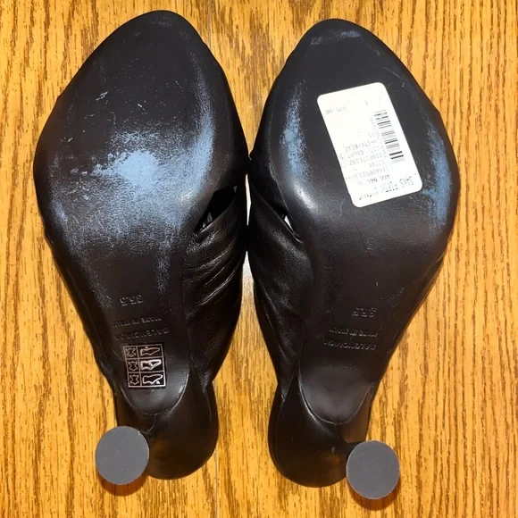 Balenciaga Drapy‎ Leather Mules - Picture 4 of 8